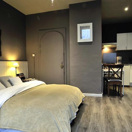Studio Et Appartement La Tete En L'Air Durbuy Esterno foto